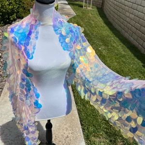 BN Unbelievable Cropped Mermaid Pailette AB Sequins Bolero Size M/L